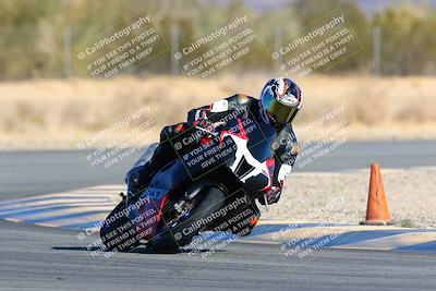 media/Jan-09-2022-SoCal Trackdays (Sun) [[2b1fec8404]]/Turn 6 (1035am)/